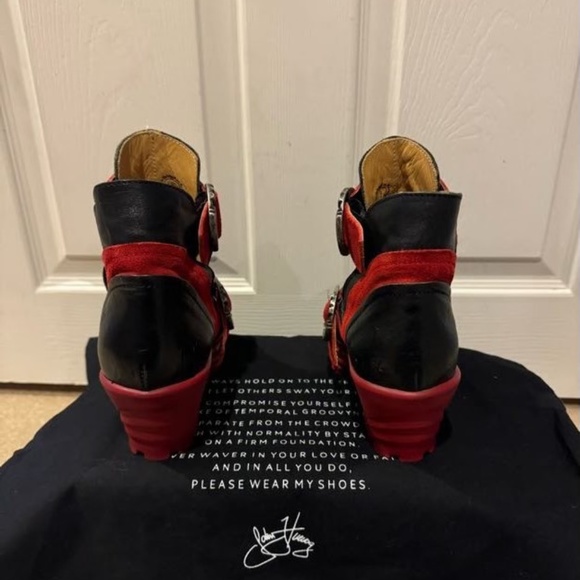 John Fluevog, Size 8, Red/Black - Picture 3 of 4